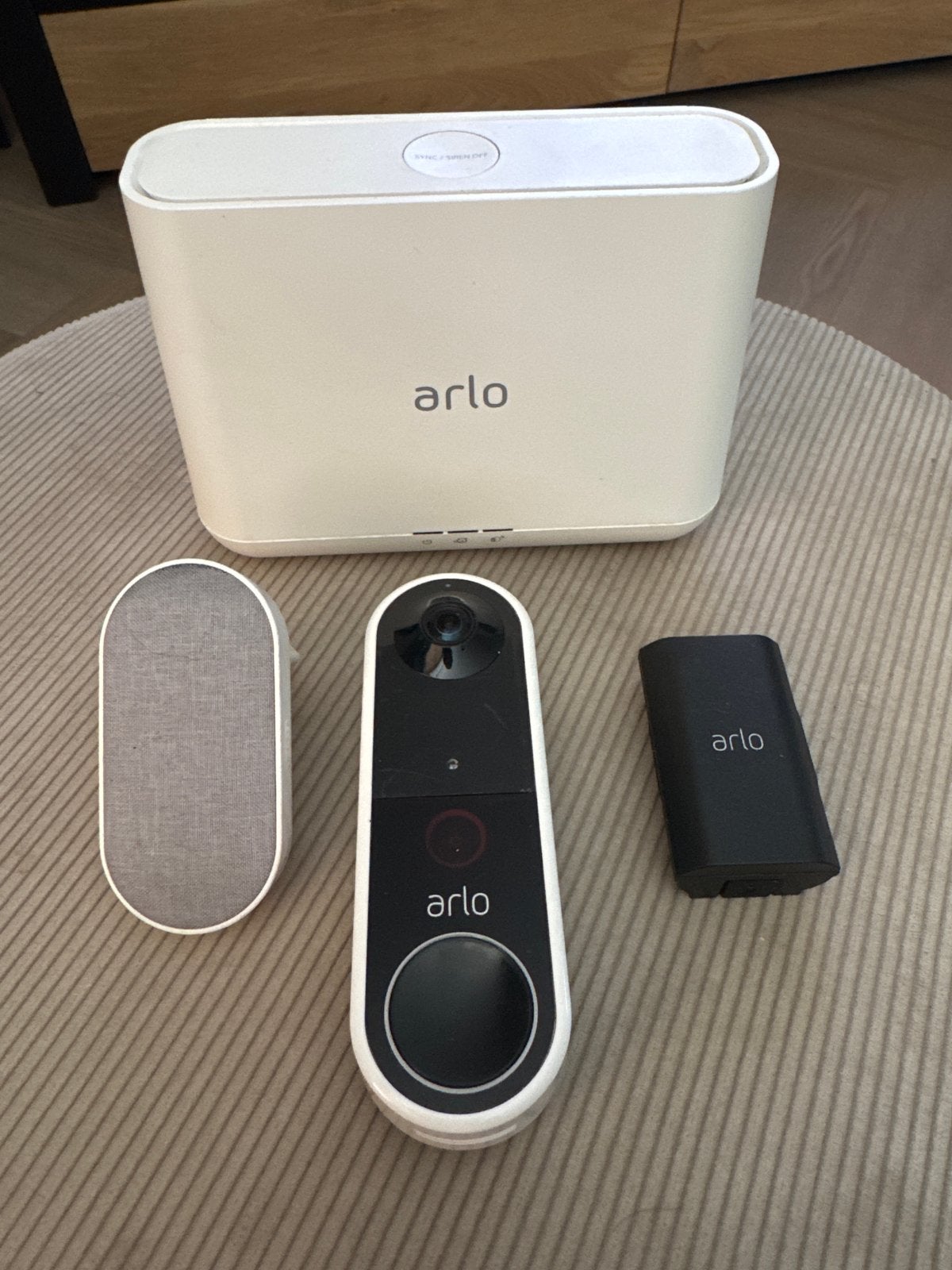 Arlo Video Deurbel, Basisstation en Chime, Ophalen, Gebruikt, Buitencamera