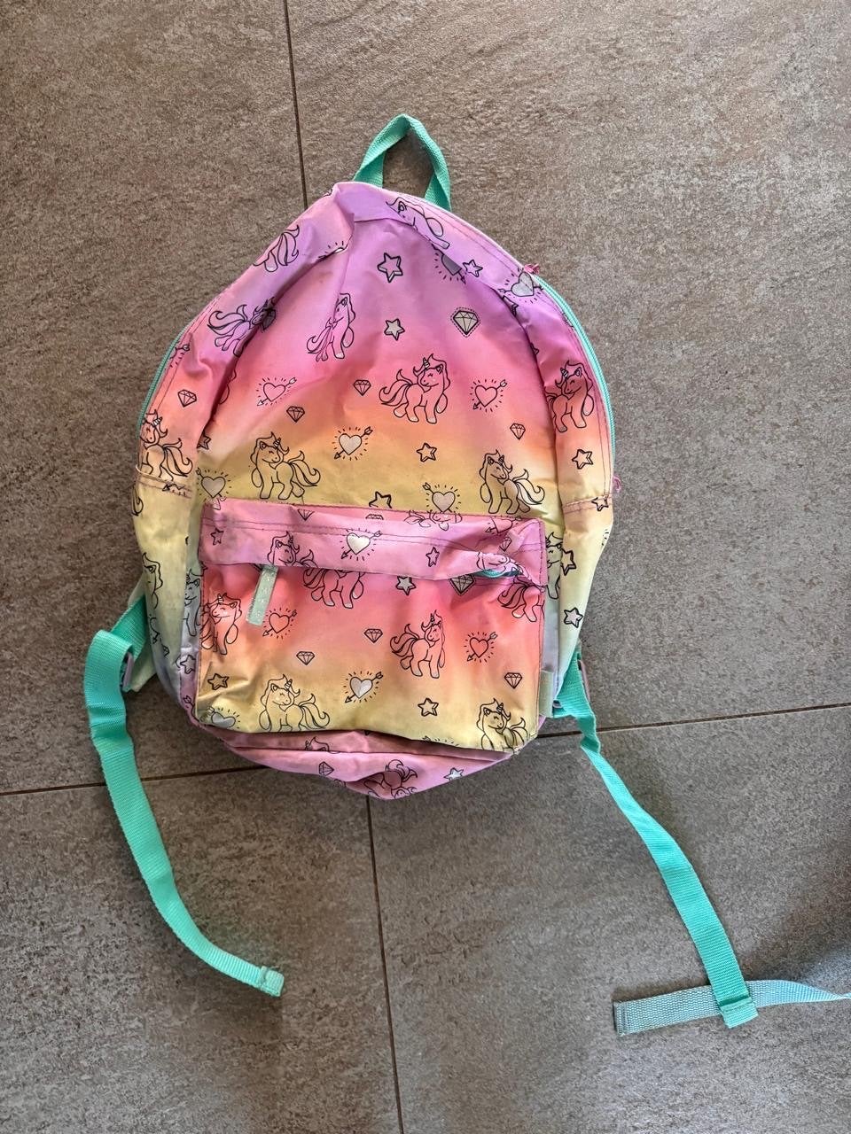 Leuke kinderrugzakjes: Peppa Pig en eenhoorn, Sieraden, Tassen en Uiterlijk, Tassen | Rugtassen, Ophalen, Gebruikt, Minder dan 30 cm