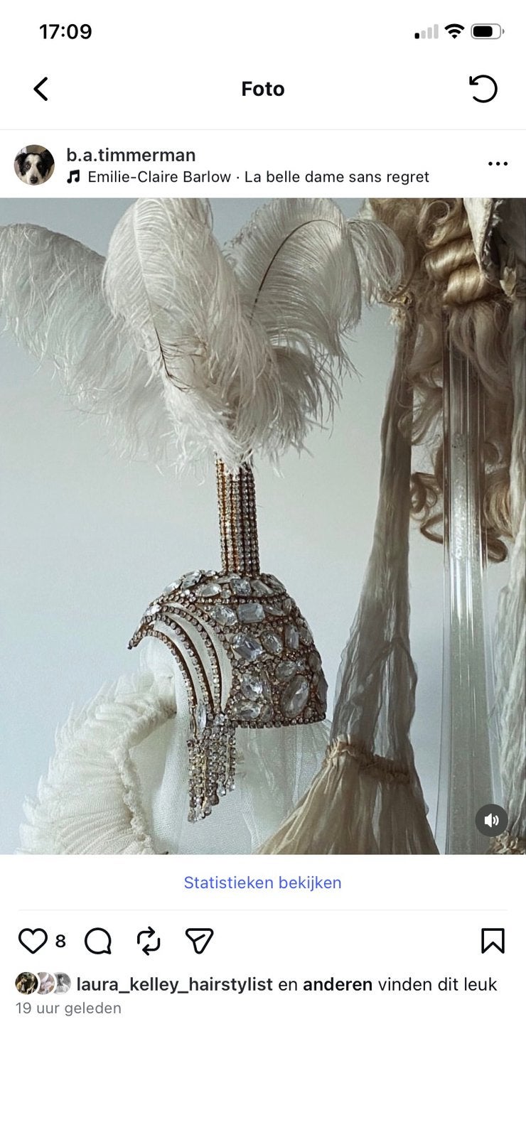 Moulin rouge headpiece, Verzenden