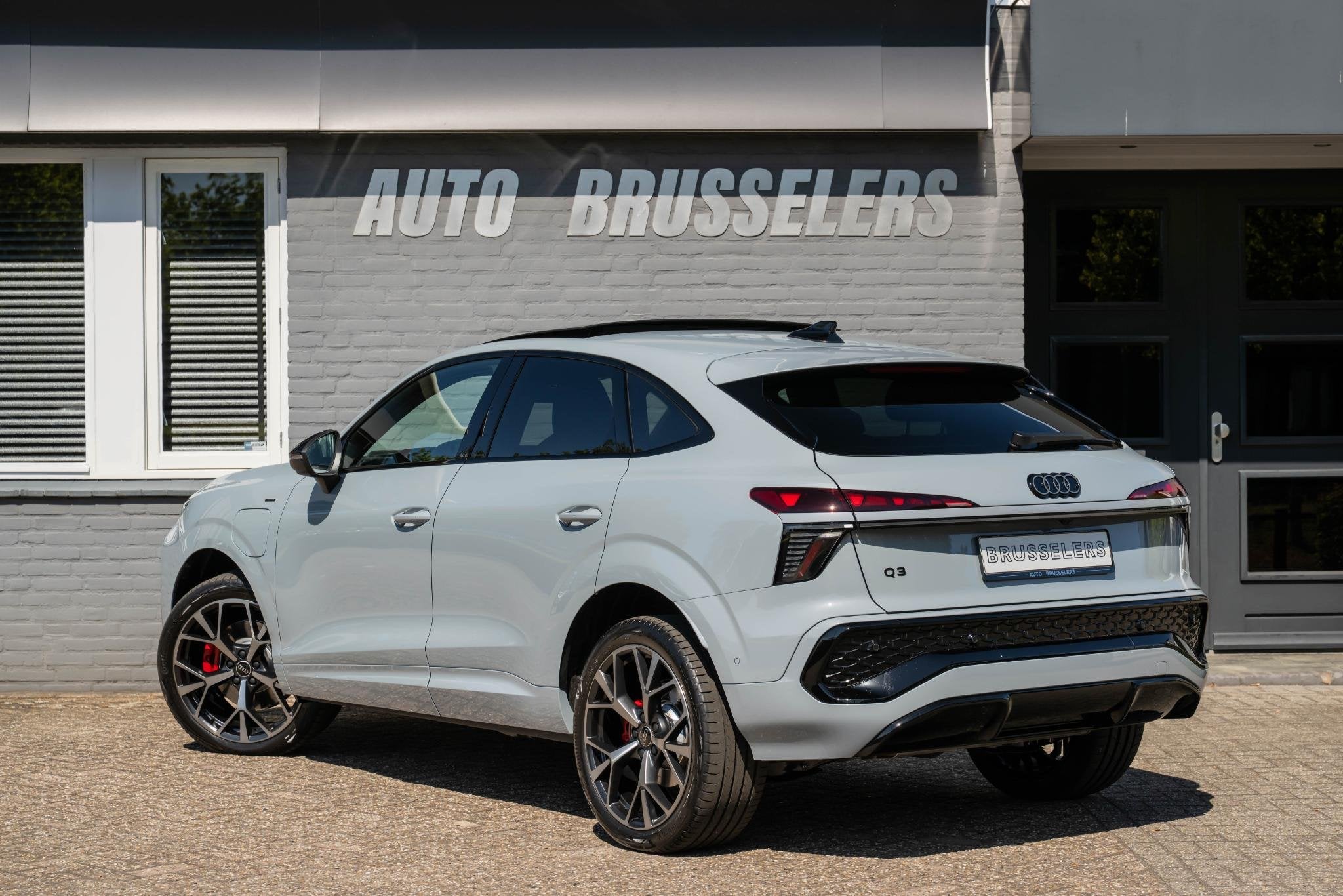 Audi Q3 Sportback 1.5 e-hybrid S edition 5jaar Gar. Mega com, Auto's, 1800 kg, Euro 6, 4 cilinders, 150 min