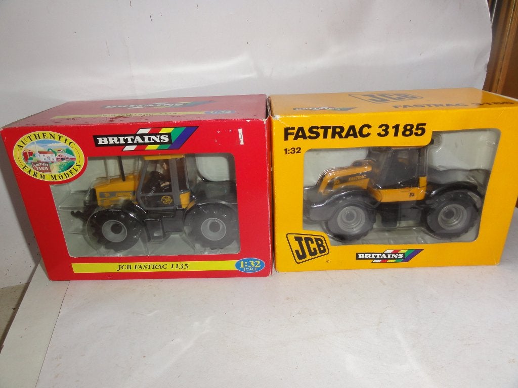 JCB Fastrac 3185 en 1135 Britains, Verzenden, Nieuw, 1:32 tot 1:50
