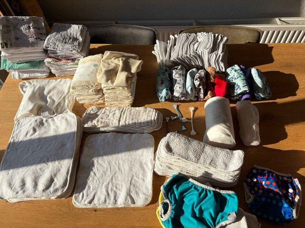 Wasbare luiers strikluiers en hydrofiel pakket, Kinderen en Baby's, Badjes en Verzorging, Ophalen of Verzenden, Gebruikt, Overige typen