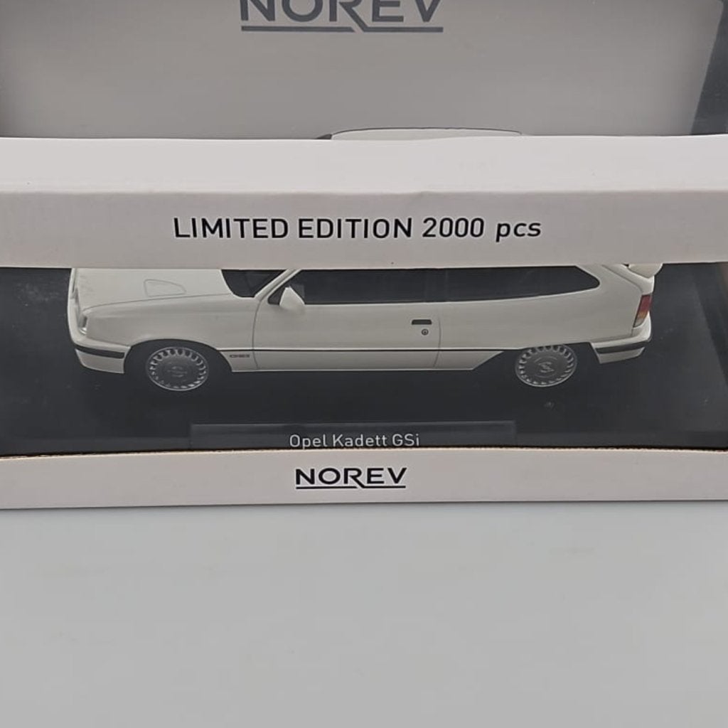 Opel Kadett E GSi 1987 Wit 1-18 Norev Limited 2000 Pieces, Norev, Nieuw, https://www.norev.com/en/contact-us, 70 Chemin des Mouilles, 69290 Craponne, Frankrijk