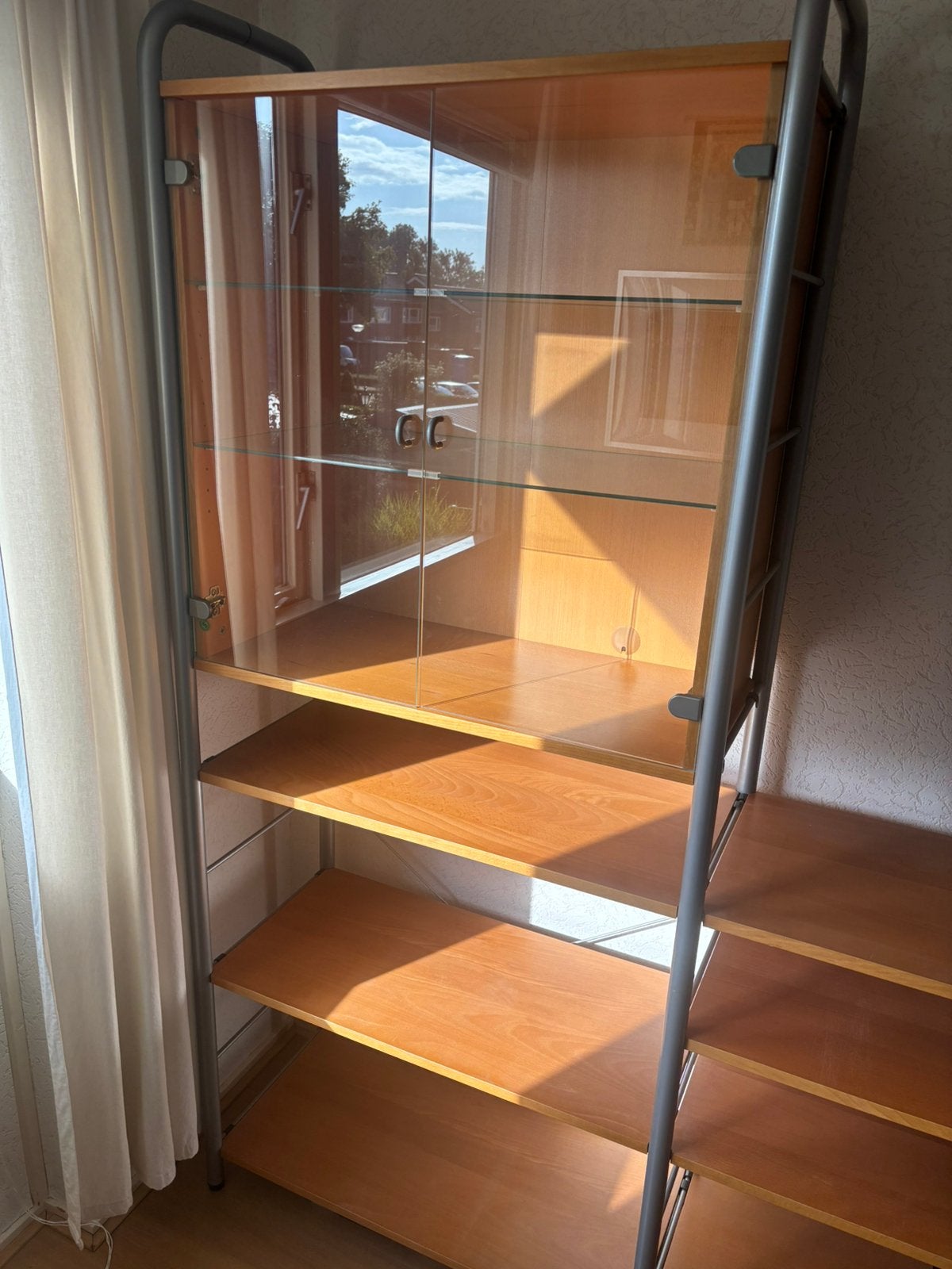 Te koop ikea niklas stellingkast incl vitrine, Ophalen, 50 tot 100 cm, 25 tot 50 cm, Glas
