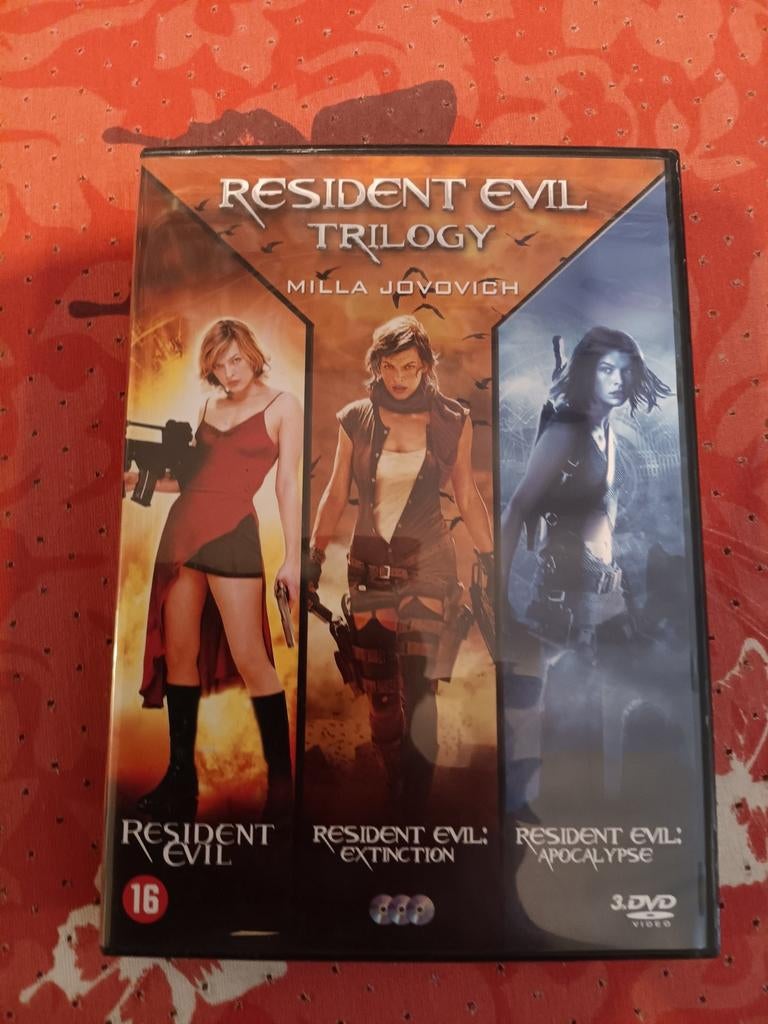 Resident Evil Trilogy (3 DVD Boxset) - Milla Jovovich, Ophalen of Verzenden