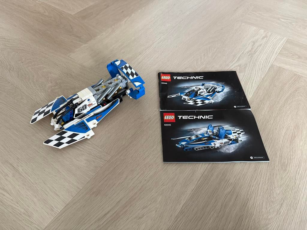 Lego Technic 42045 - Zo goed als nieuw met boekjes, Kinderen en Baby's, Speelgoed | Duplo en Lego, Lego, Ophalen of Verzenden
