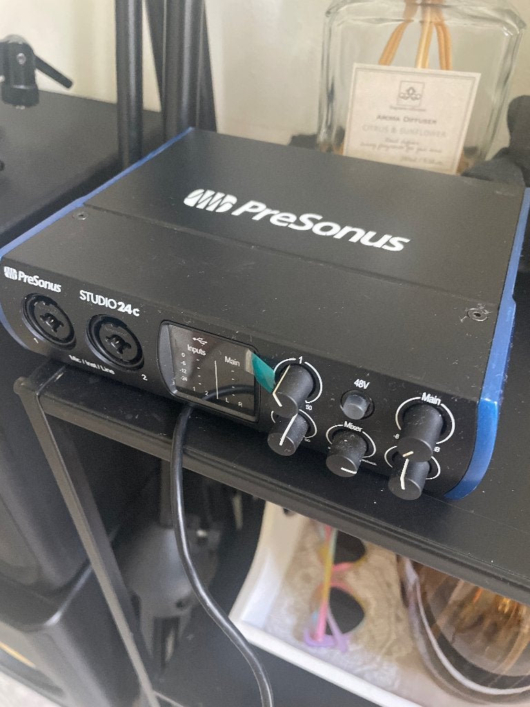 Soundcard tekoop nog garantie bij Huigens hengelo, Ophalen of Verzenden, Zo goed als nieuw, Overige merken
