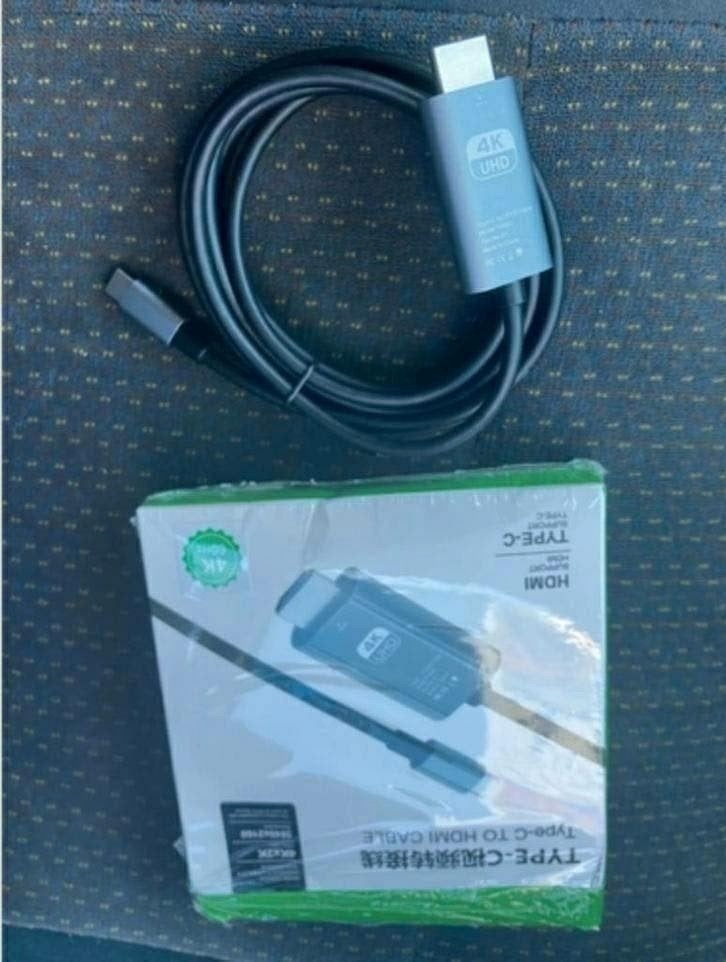 Foto 3 van USB-C naar HDMI adapter voor 4K smartphone en notebook TV