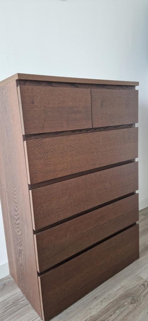 Donkerbruine IKEA MALM ladekast met 6 laden, Huis en Inrichting, Kasten | Ladekasten, Ophalen, Gebruikt, 100 tot 150 cm, 5 laden of meer