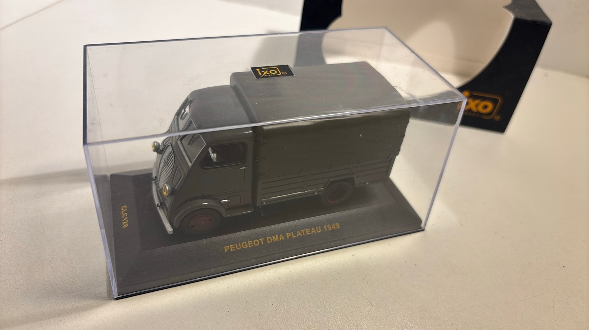 Peugeot dma plateau 1949 ixo 1.43, Hobby en Vrije tijd, Modelauto's | 1:43, Overige merken, Auto, Ophalen of Verzenden, A
