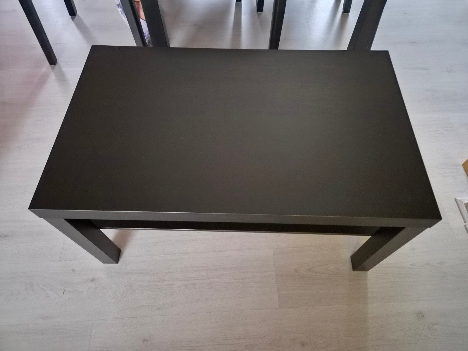 Salontafel Lack Ikea gratis., Ophalen, 50 tot 100 cm, 50 tot 100 cm, Zo goed als nieuw
