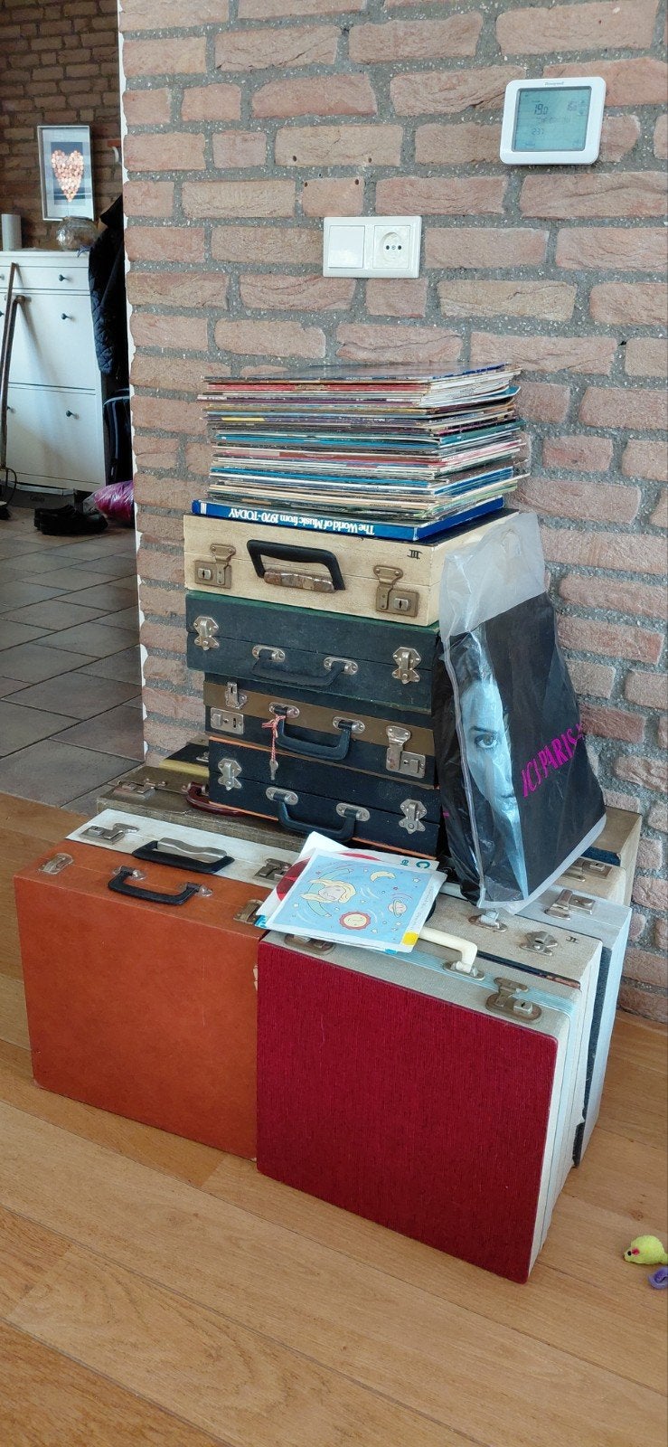 14 koffers en losse stapel LP's, Ophalen, Gebruikt, Overige formaten, LP