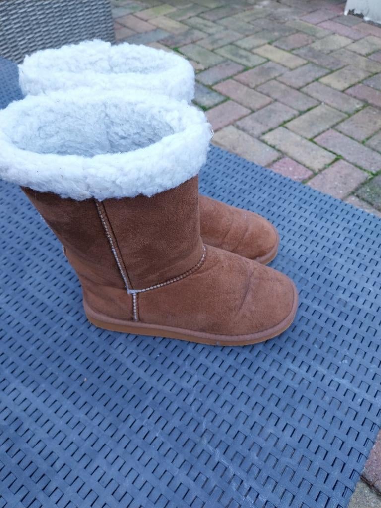 Look like Uggs mt 37, Ophalen, Bruin, Overige typen, Zo goed als nieuw