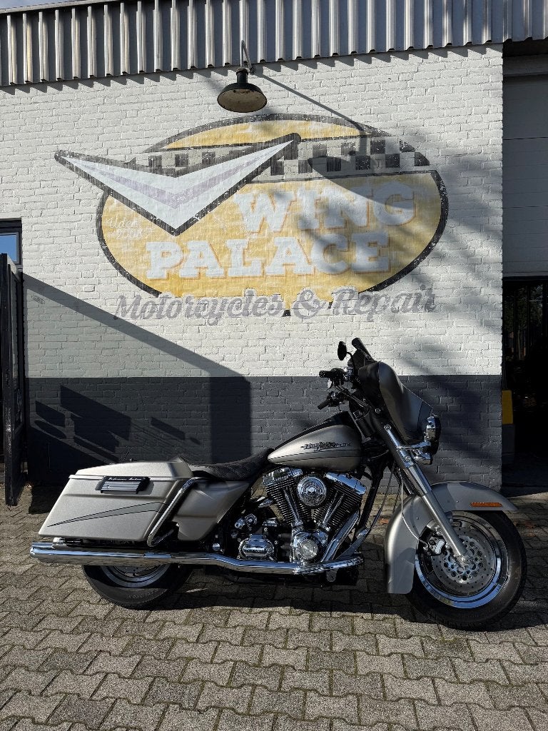 Harley-Davidson FLHX Street Glide 5HD EU Motor met Alarm, 2 cilinders, Occasion, Motorrijbewijs A, Bedrijf