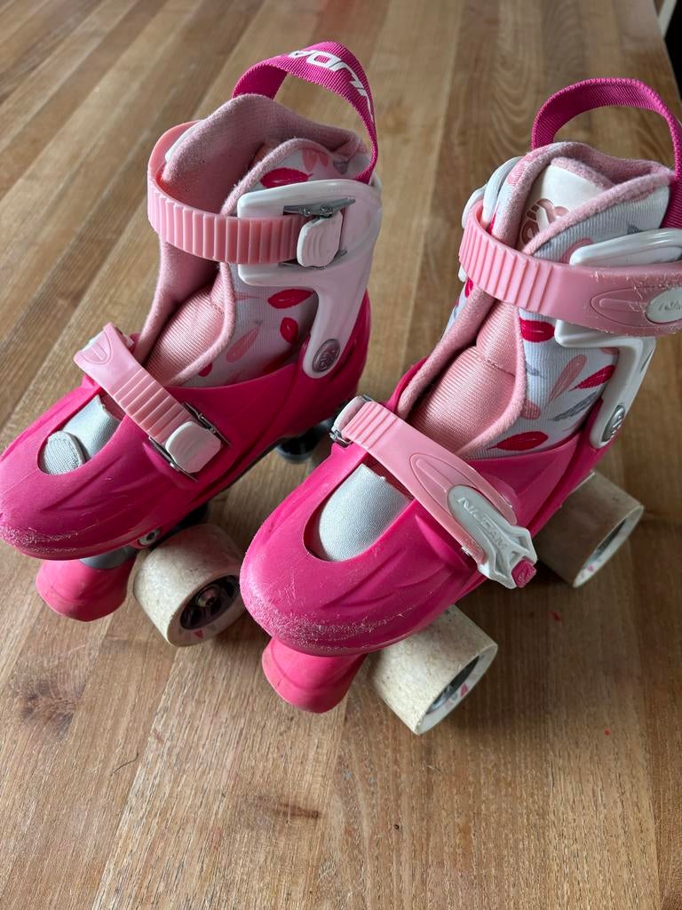 Nijdam rolschaatsen roze verstelbaar maat 25-28, Kinderen en Baby's, Speelgoed | Buiten | Rolschaatsen, Ophalen, Verstelbaar, Gebruikt