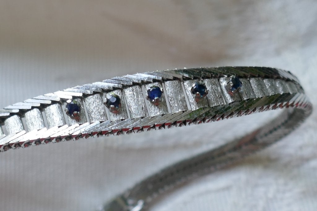 Zilveren armband met blauwe saffieren, Sieraden, Tassen en Uiterlijk, Armbanden, Zo goed als nieuw, Zilver, Zilver, Met edelsteen