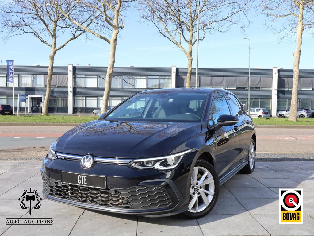 Volkswagen Golf GTE 1.4 eHybrid 245PK | Keyless Go & Entry |, Auto's, Stof, Gebruikt, 4 cilinders, Zwart