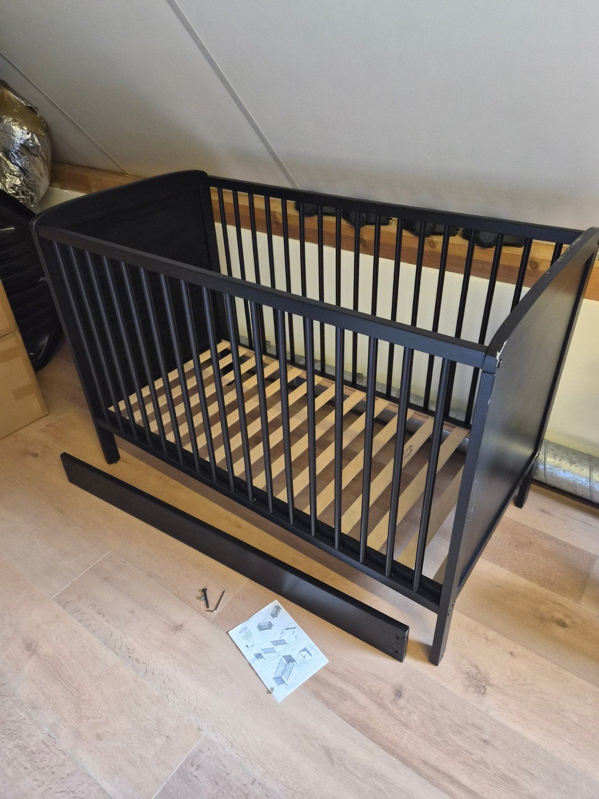 Zwart ledikant / co-sleeper (exclusief matras), Kinderen en Baby's, Ophalen, Gebruikt, Ledikant
