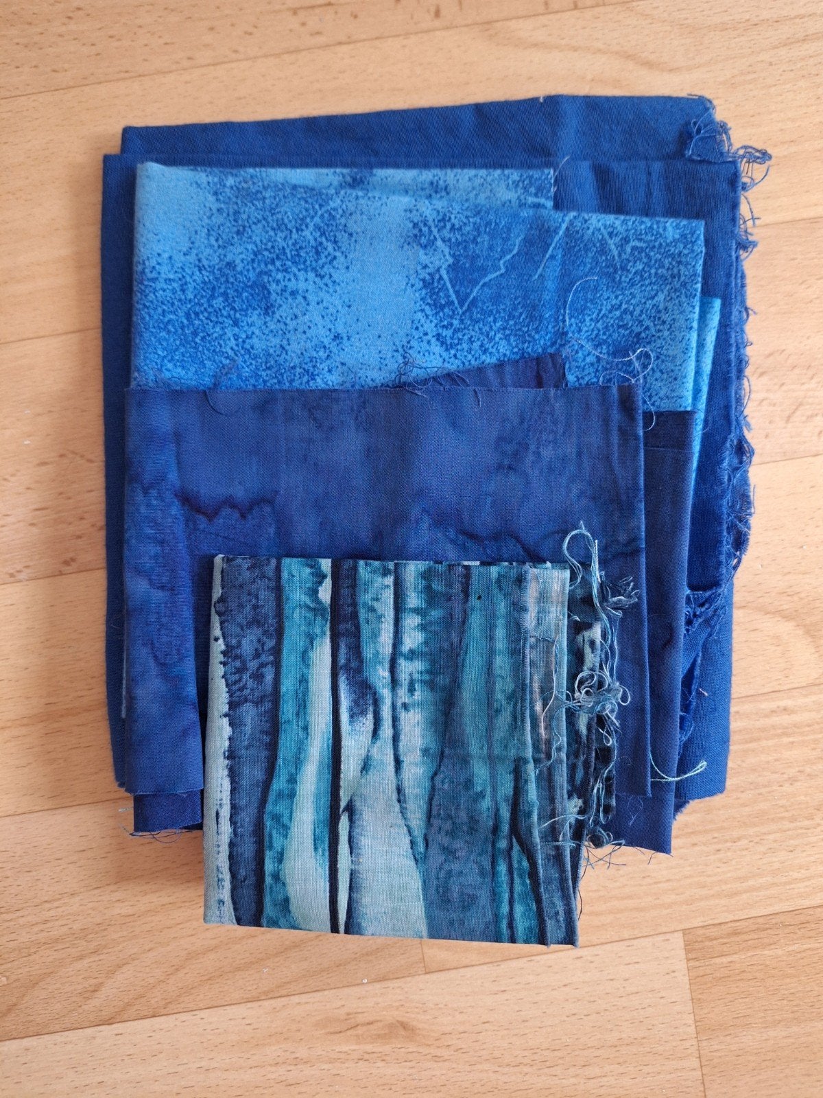 Stoffenpakket blauw/turquoise - diverse stoffen, Blauw, Ophalen of Verzenden, Zo goed als nieuw, 30 tot 120 cm