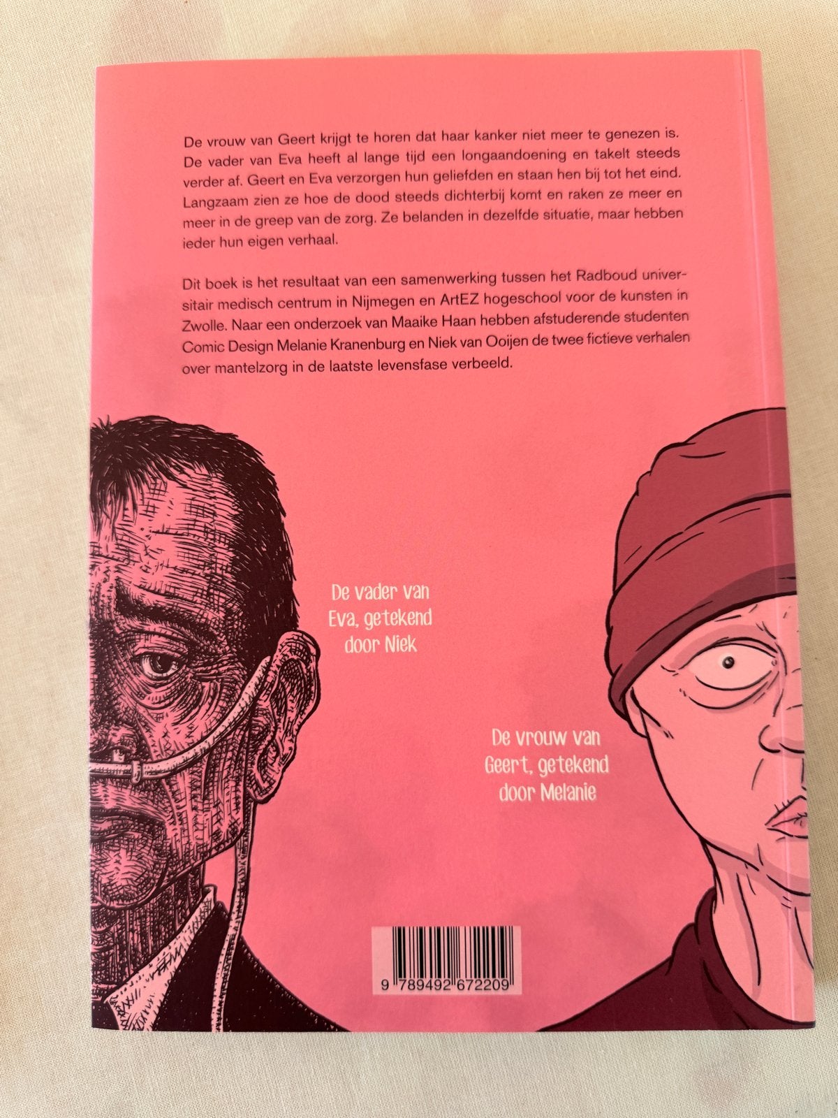 Naasten - Graphic novel over mantelzorg in laatste levensfas, Ophalen of Verzenden, Zo goed als nieuw, Nederland