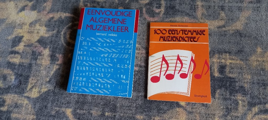 muziekboekjes, Boeken, Ophalen, Gelezen, Algemeen