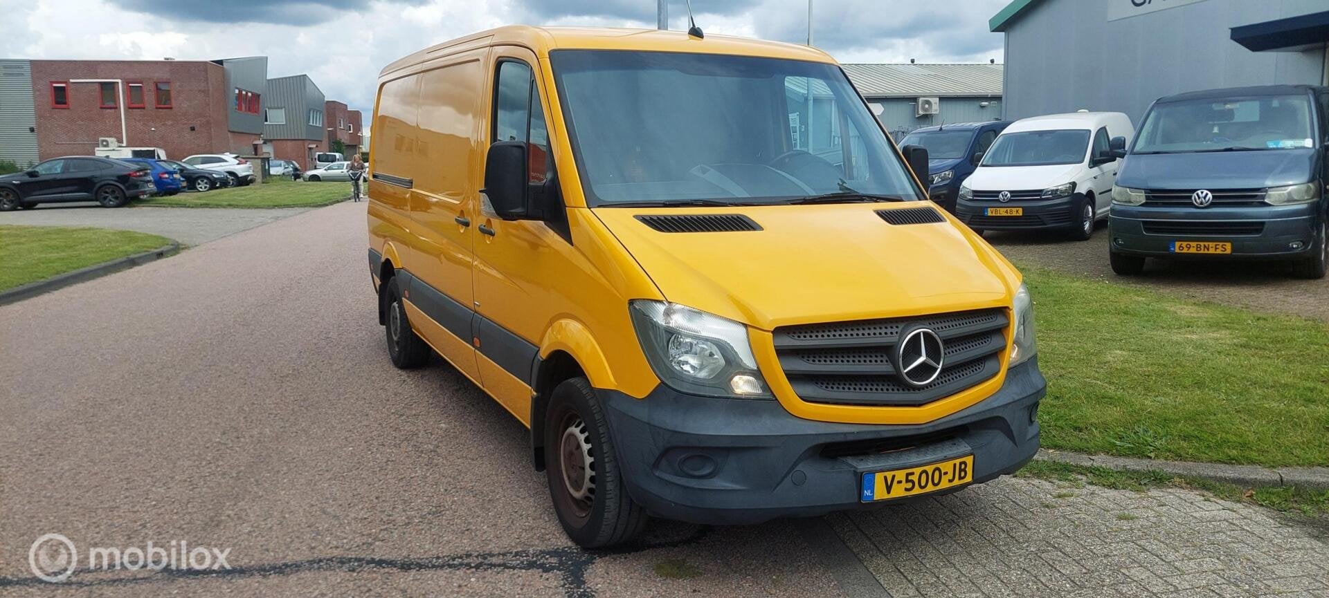 Mercedes-Benz Sprinter