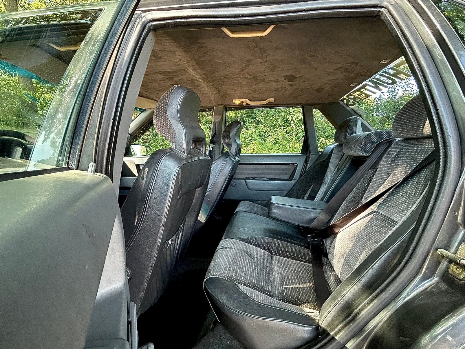 Volvo 850 2.5 GLE / Borbet-LMV / StoelVW / Airco / Half-Leer, foto 12