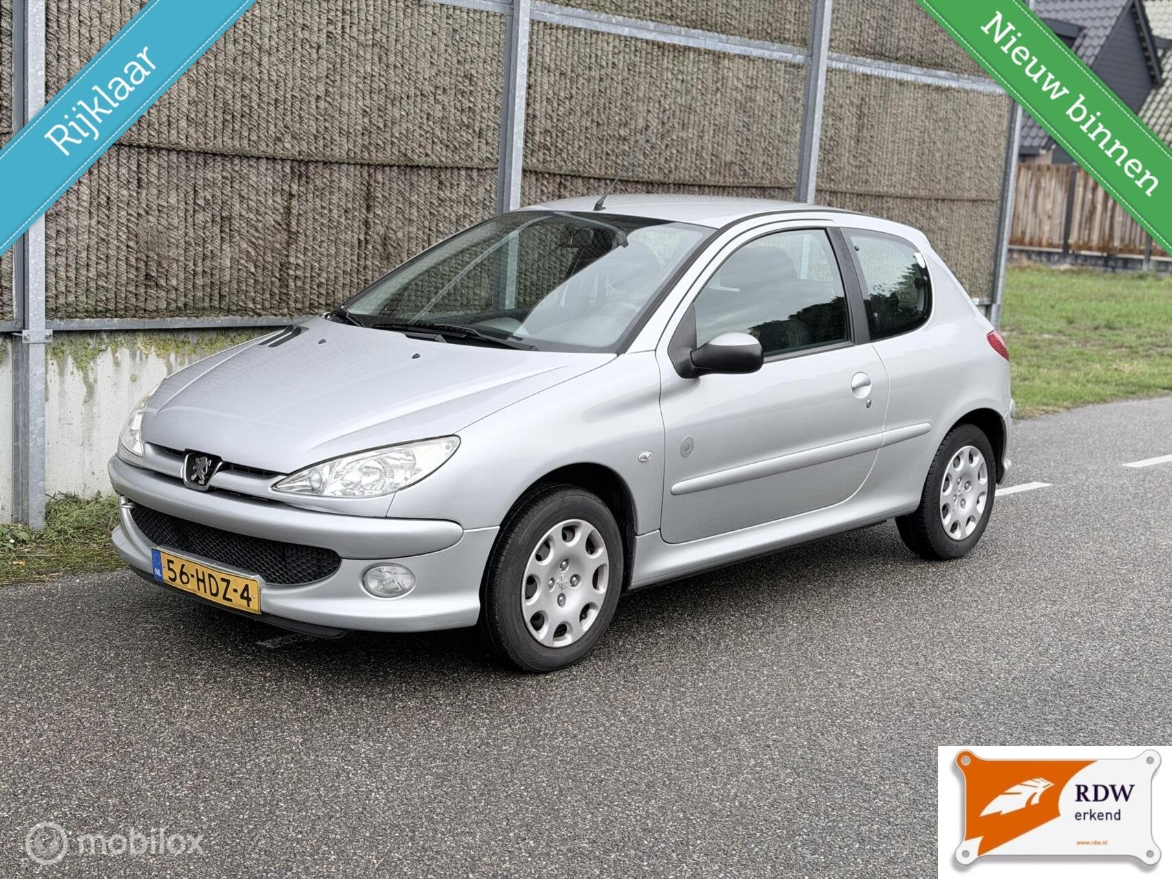 Peugeot 206 1.4 Génération NAP/AIRCO/2E EIGENAAR/NWE APK/C, Voorwielaandrijving, 31 €/maand, 4 cilinders, Origineel Nederlands