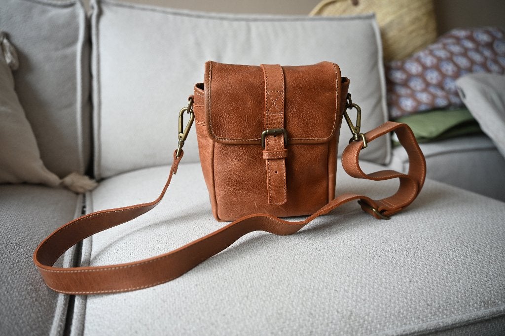 Bronkey Berlin Leather Camera Tas Bruin, Overige merken, Verstelbare indeling, Zo goed als nieuw, Schoudertas