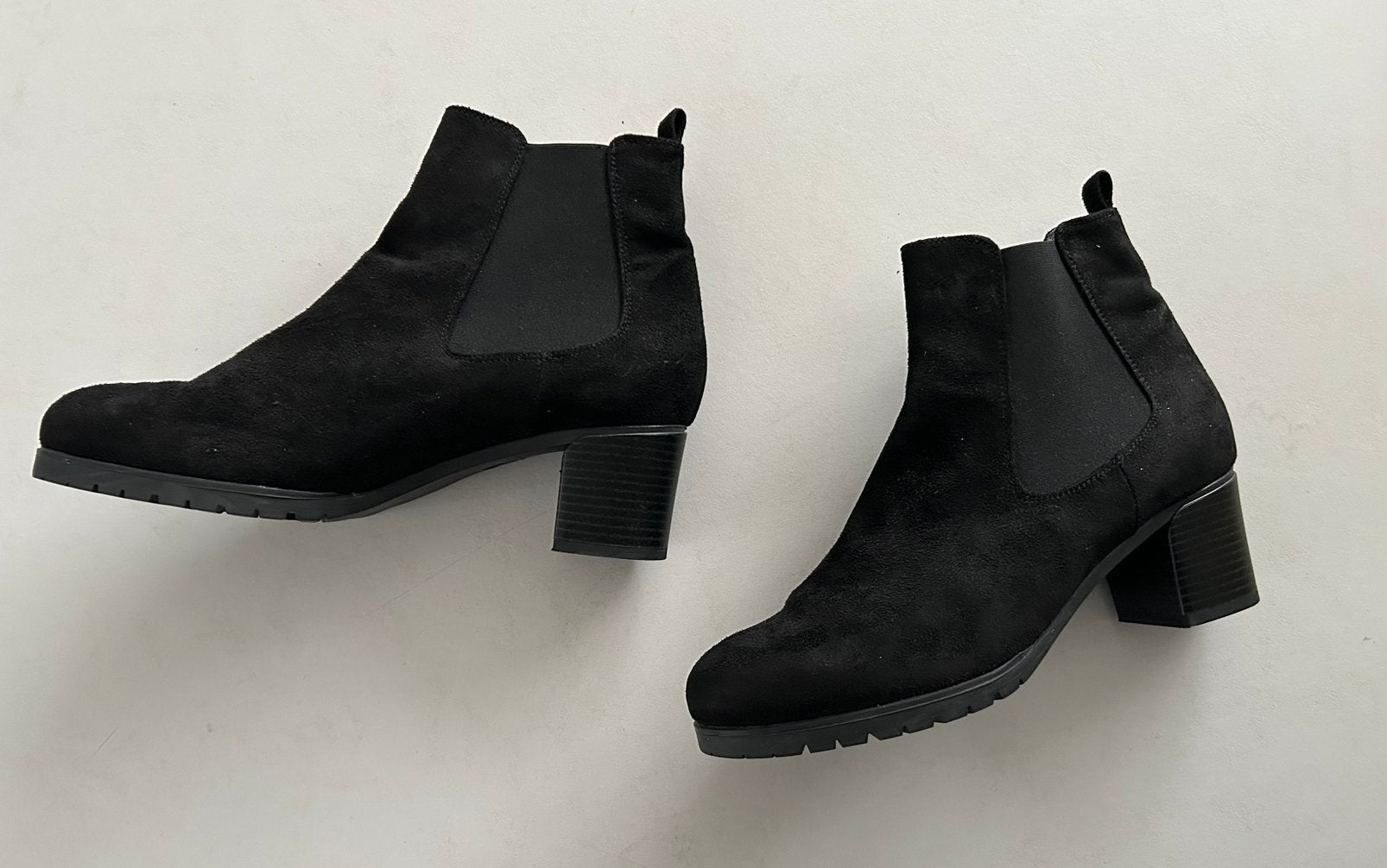Colori, zwart suede laarsjes, maat 41/42, Kleding | Dames, Schoenen, Zwart, Ophalen of Verzenden, Zo goed als nieuw, Colori