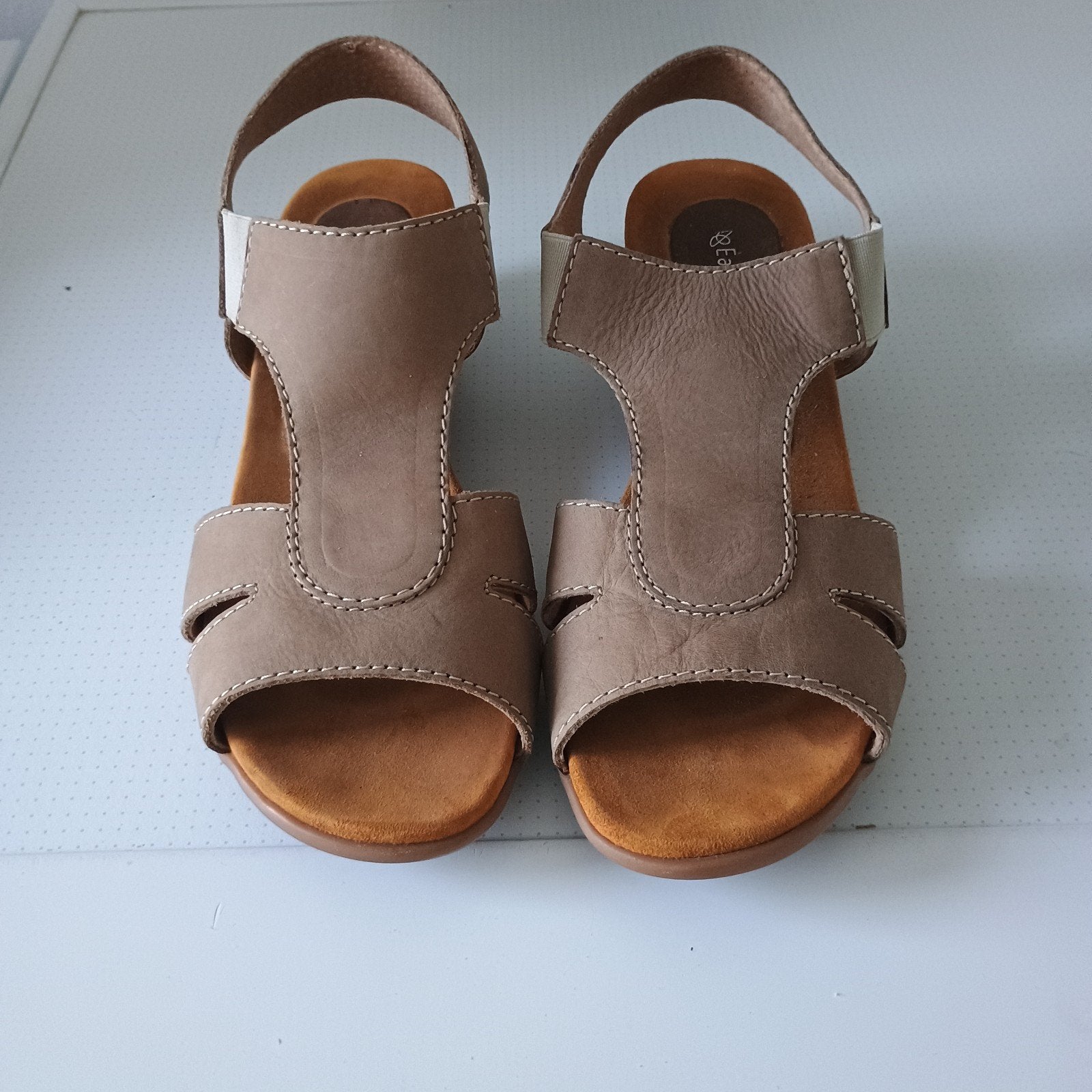 Easy'nRose leren  sandalen maat 40, Kleding | Dames, Schoenen, Beige, Zo goed als nieuw, Sandalen of Muiltjes, Ophalen of Verzenden