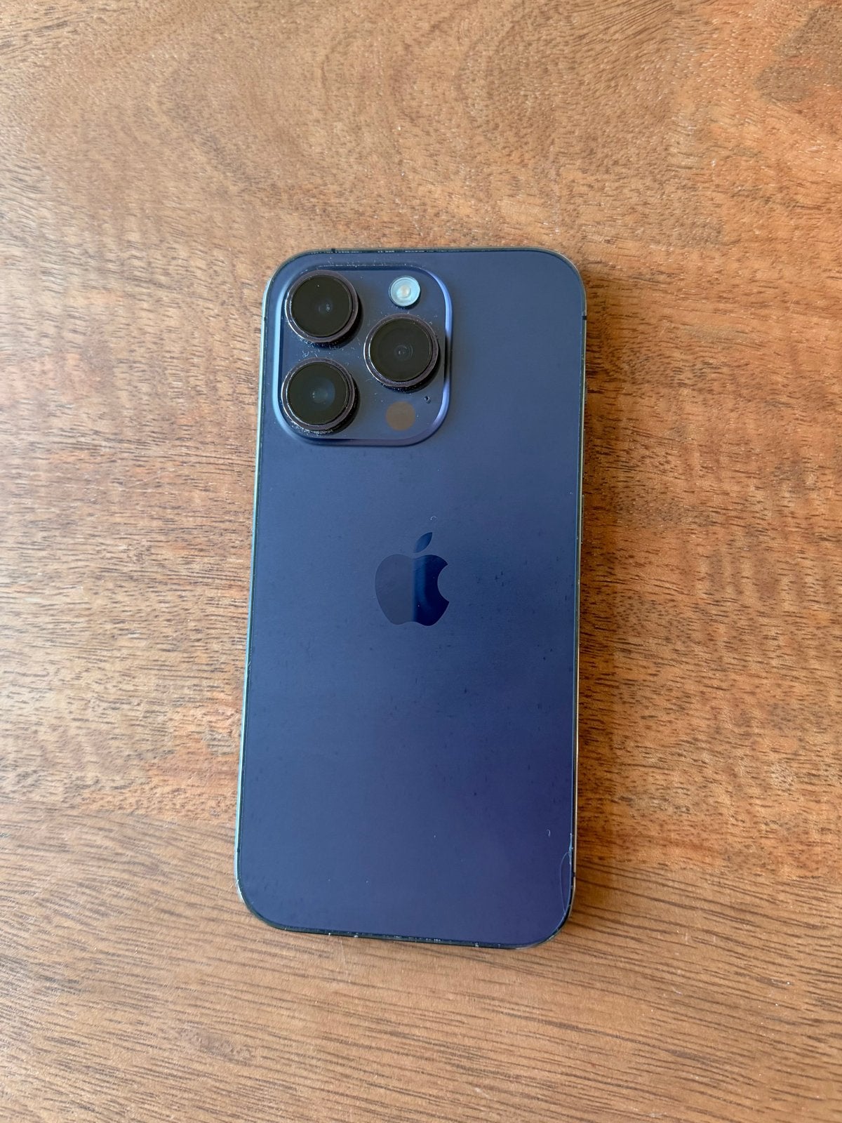 iPhone 14 Pro 128GB beschadigd - Batterij 85%, Telecommunicatie, Mobiele telefoons | Apple iPhone, Ophalen, Paars, 128 GB, Gebruikt