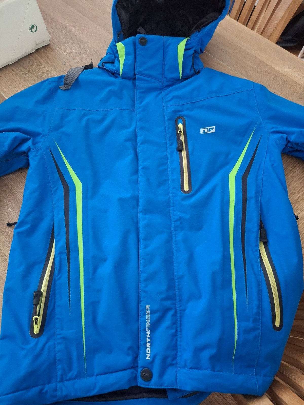 Northfinder Ski Jas - Blauw met Neon Details, Kleding | Dames, Northfinder, Ophalen of Verzenden, Zo goed als nieuw, Jack