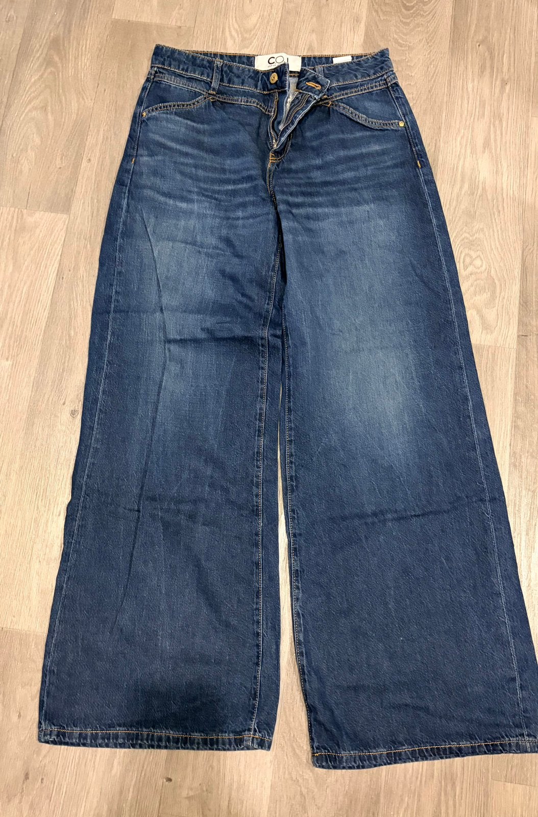 Donkerblauwe jeans COJ, Kleding | Dames, Ophalen of Verzenden, Zo goed als nieuw, Blauw, W28 - W29 (confectie 36)