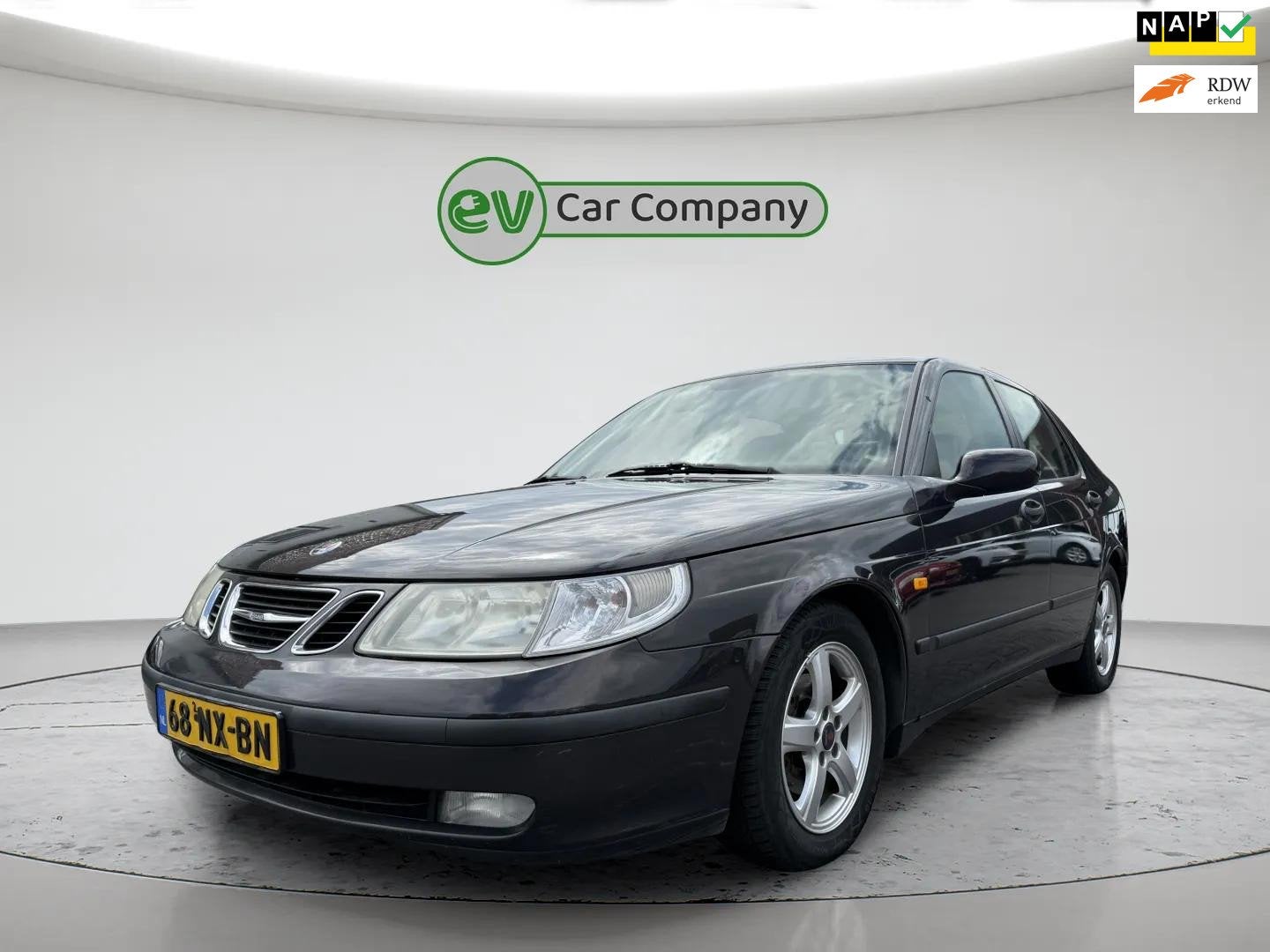 Saab 9-5 2.2 TiD Vector | Automaat | Leder, Auto's, Saab, 4 cilinders, Leder en Stof, Zwart, Bedrijf