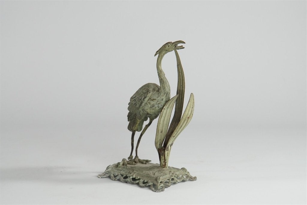 Antiek beeldje van vogel in riet - Art Nouveau-stijl, Minder dan 20 cm, Art nouveau, Ophalen of Verzenden, Gepatineerd