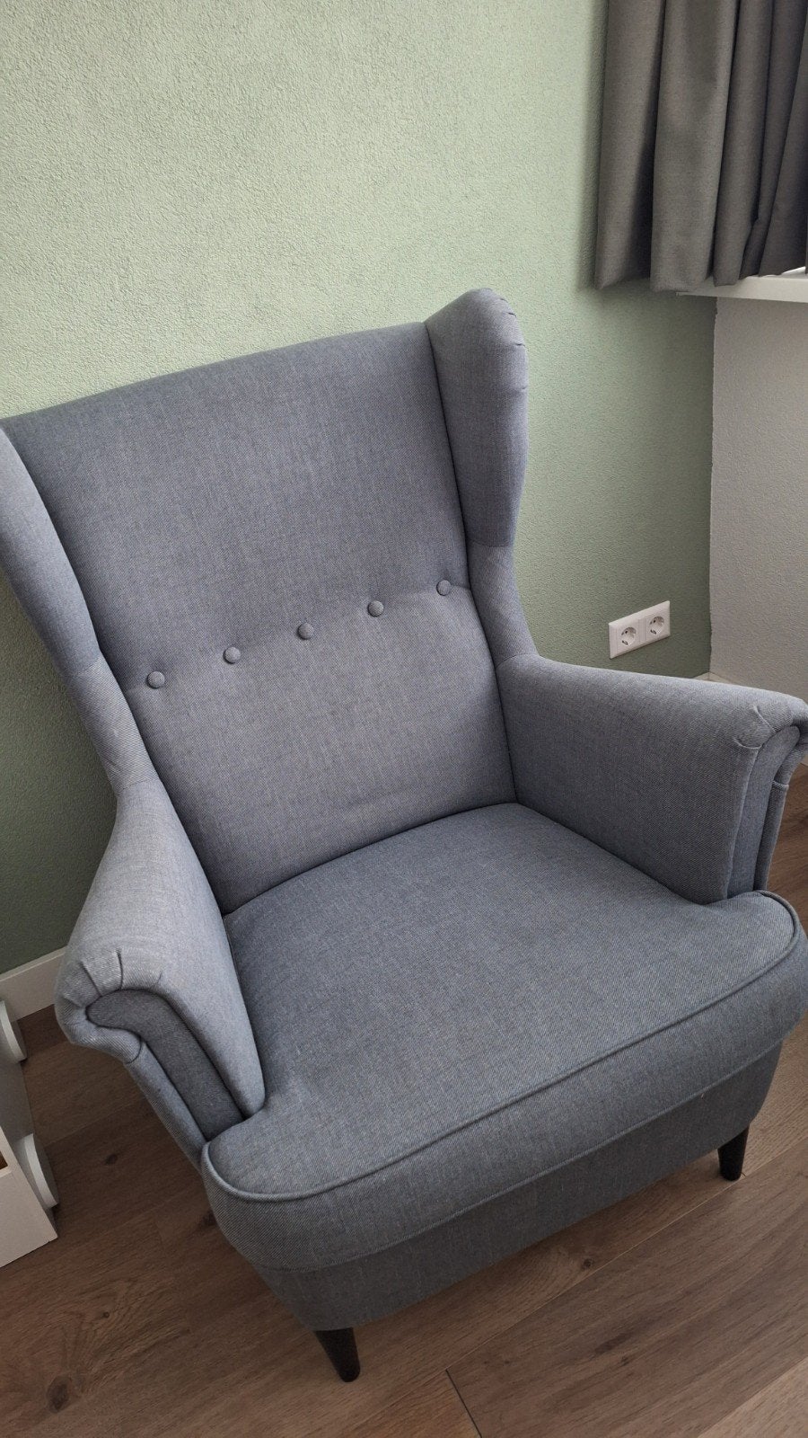 Grijze fauteuil met hoge rugleuning, Ophalen, Gebruikt, Klassiek, 75 tot 100 cm