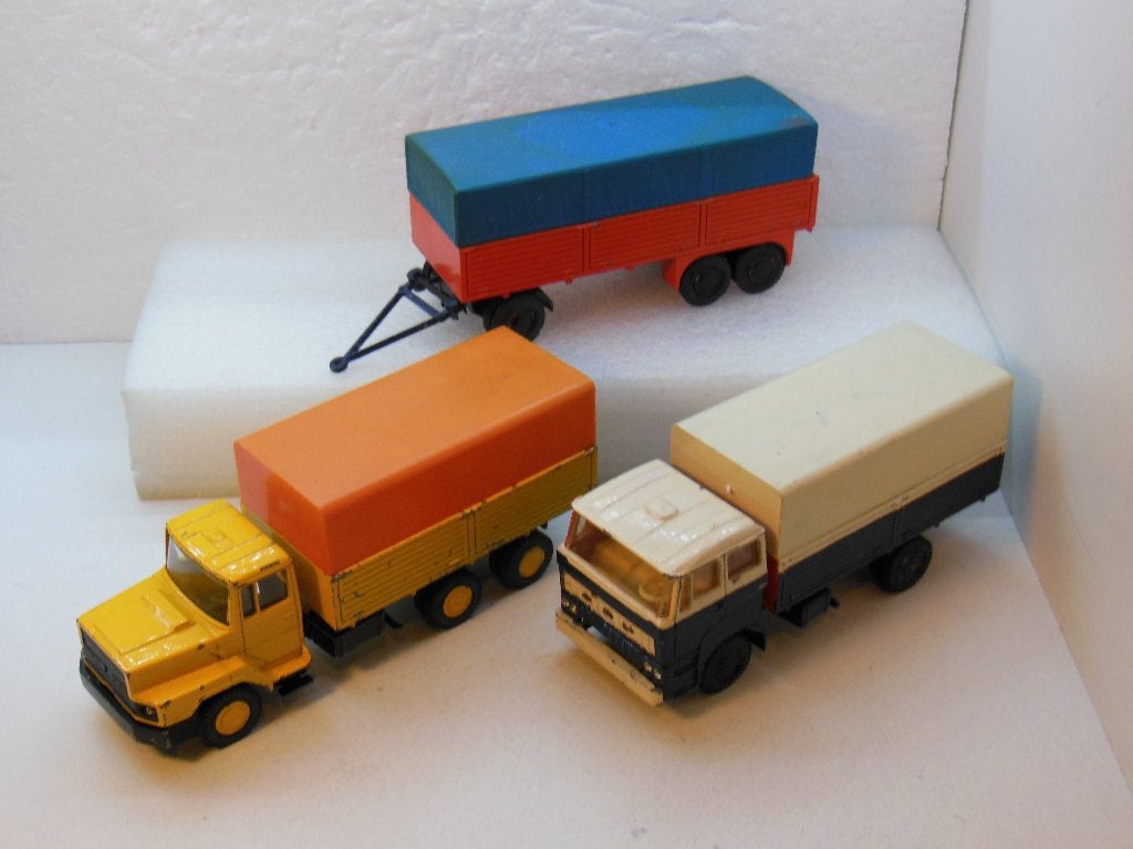 DAF  3 x LION  TOYS  -  1:50  -, Ophalen of Verzenden, Gebruikt, Bus of Vrachtwagen, Lion Toys
