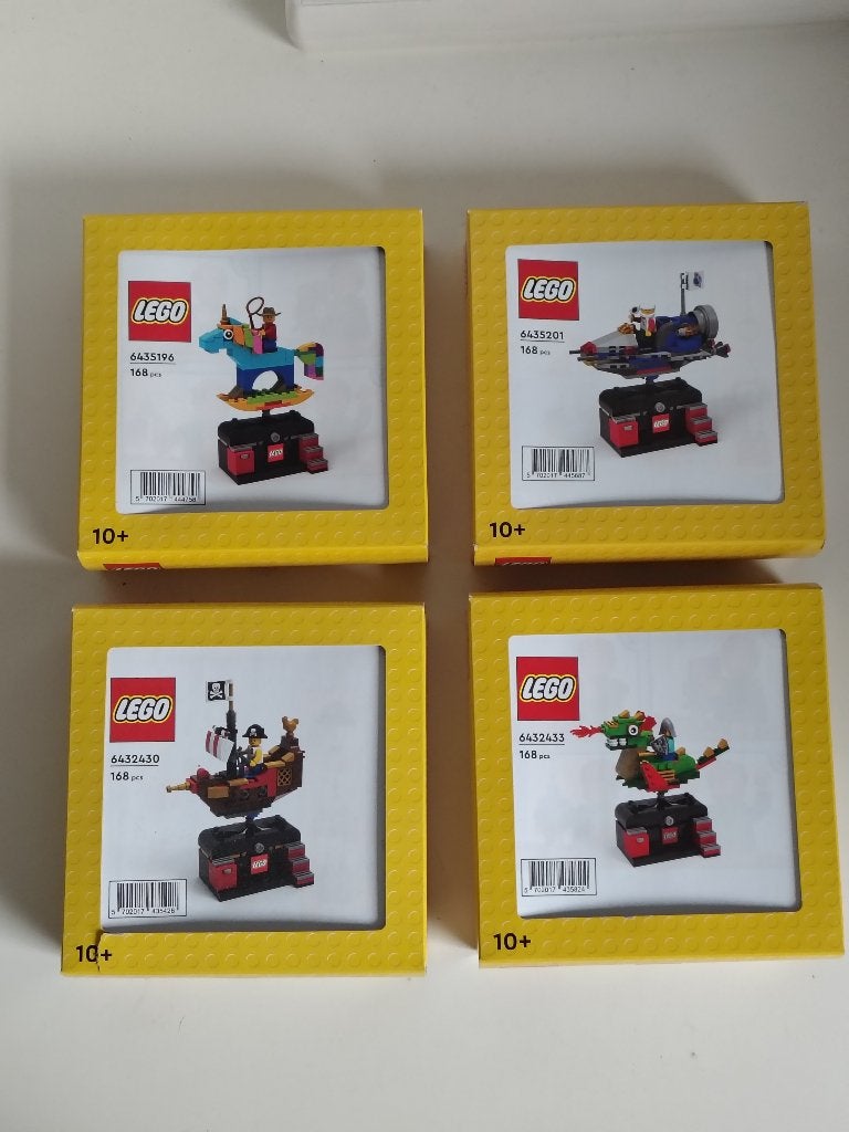 Compleet 4x LEGO Bricktober 2022 Space/Pirate/Fantasy/Dragon, Overige thema's, Lego, Nieuw, Ophalen of Verzenden