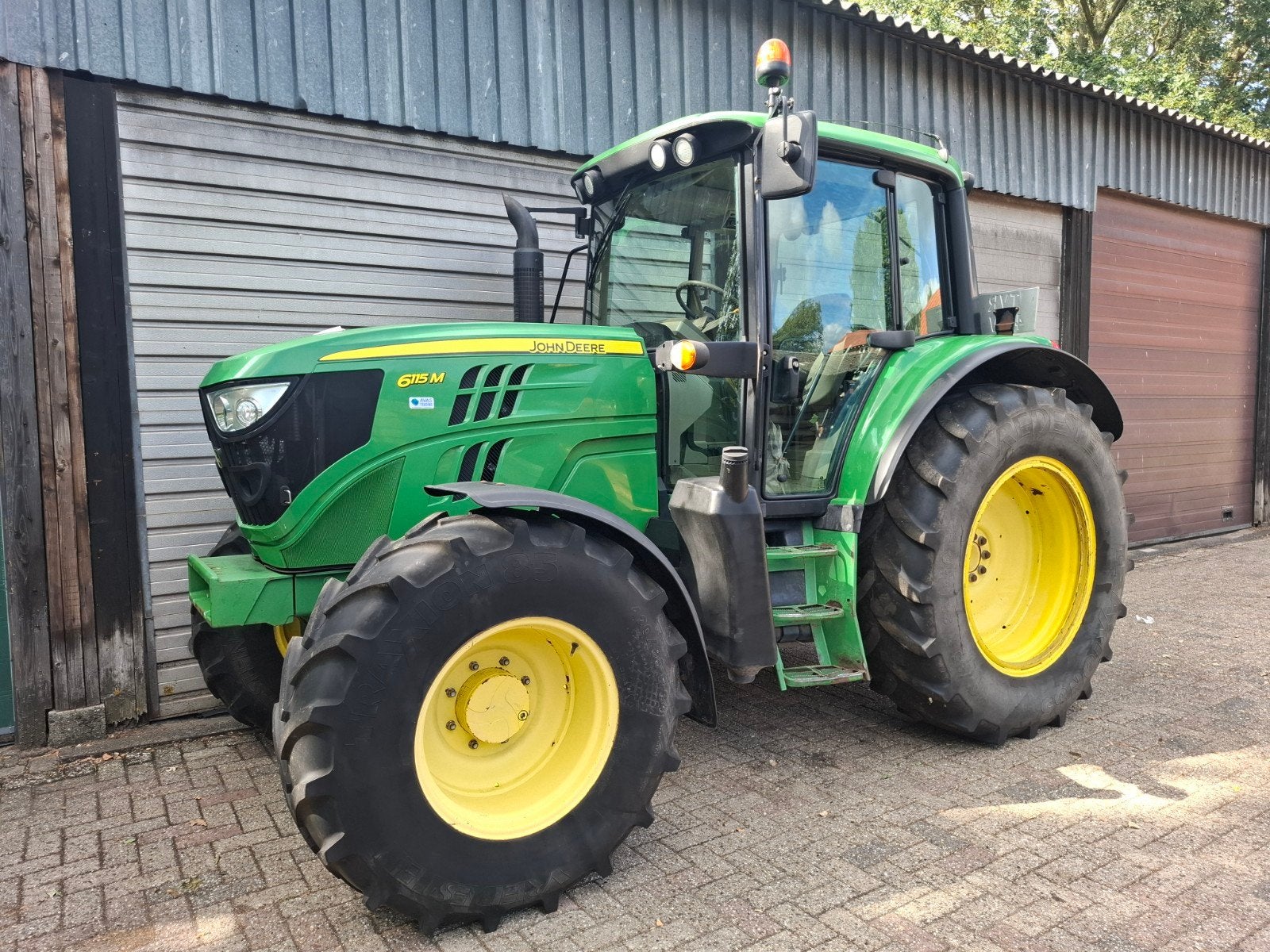 John Deere 6115M, TLS airco, tractor trekker traktor 6115 m-, John Deere, 80 tot 120 Pk, Gebruikt, Ophalen of Verzenden