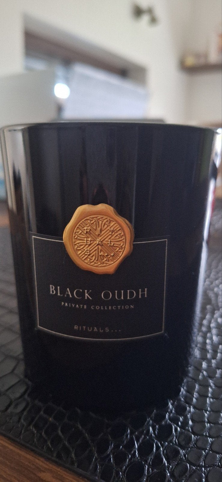 Rituals Black Oudh Geurkaars - Private Collection, Huis en Inrichting, Woonaccessoires | Kandelaars en Kaarsen, Ophalen, Zwart