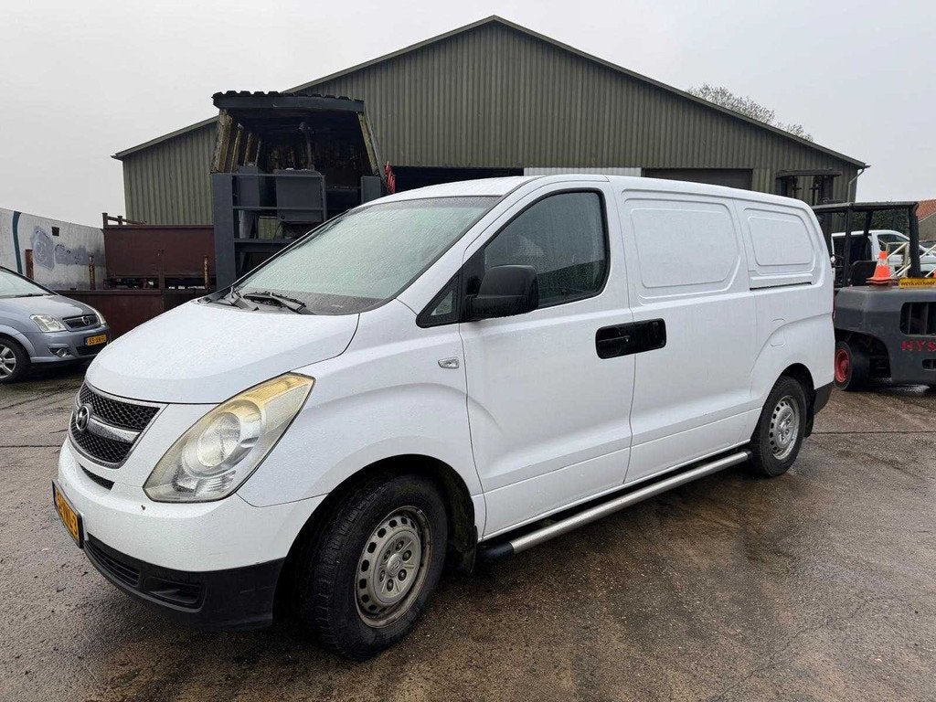 Hyundai H 300 2.5 CRDi Dynamic 51-VNL-3, Auto's, Hyundai, Gebruikt, Overige carrosserieën, Bedrijf, Diesel