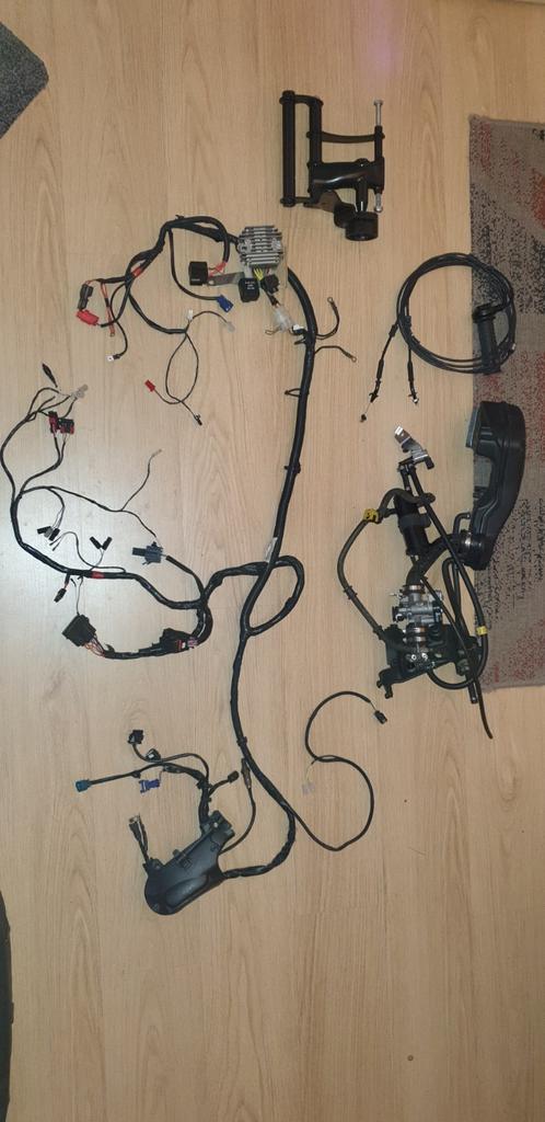 Orginele Piaggio zip e5 iget onderdelen, Fietsen en Brommers, Ophalen, Zo goed als nieuw, Overige typen, Piaggio