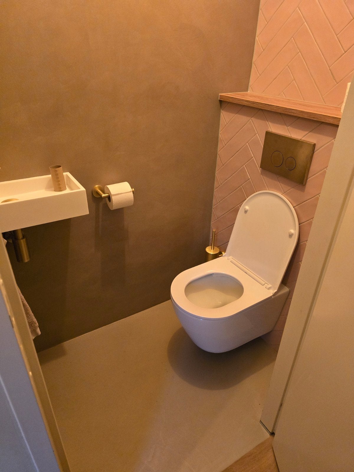 BetonStunter Lavasteen 2-componenten gietvloer en Beton Ciré, Doe-het-zelf en Verbouw, Ophalen, Nieuw, Beige