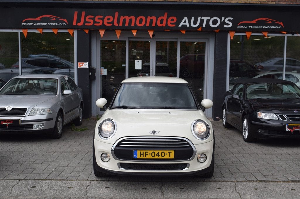 MINI 3-deurs 1.2 One NAP Automaat NL Auto (bj 2015), Auto's, Start-stop-systeem, Stof, Gebruikt, 1095 kg