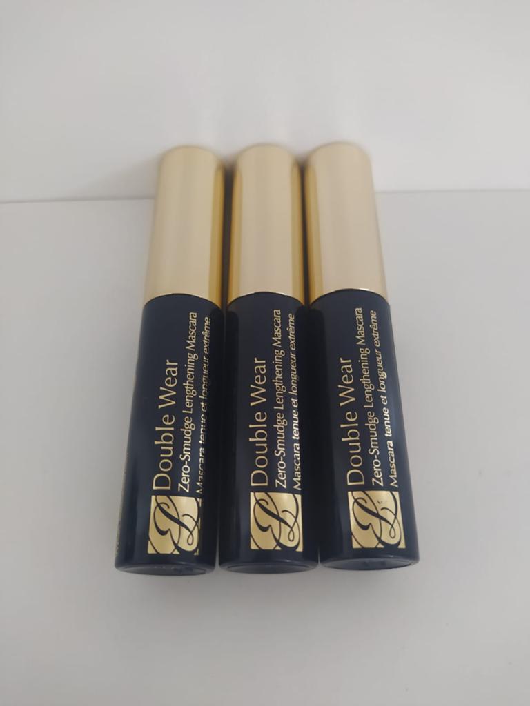 Nieuw Estee Lauder Double Wear Mini Mascara Zwart 2,8 ml, Sieraden, Tassen en Uiterlijk, Uiterlijk | Cosmetica en Make-up, Ophalen of Verzenden