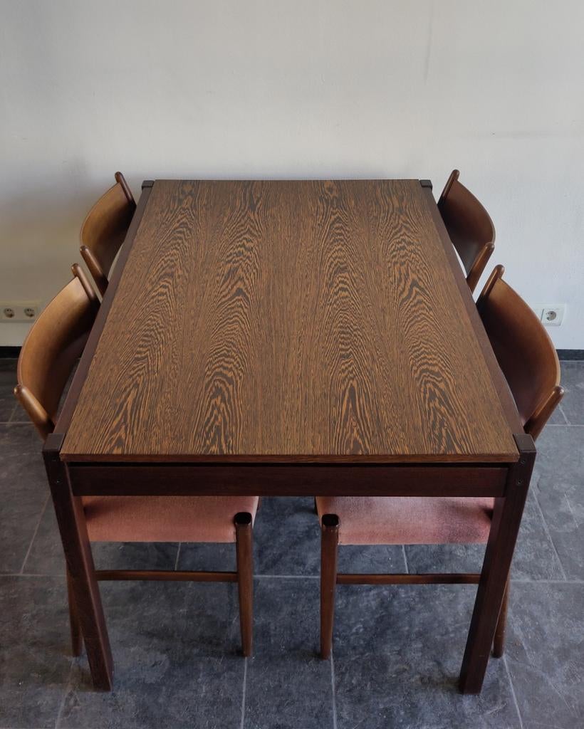 Vintage houten eettafel Pastoe tafel wenge uitschuifbaar, Ophalen, Overige materialen, Gebruikt, Mid century modern dutch design