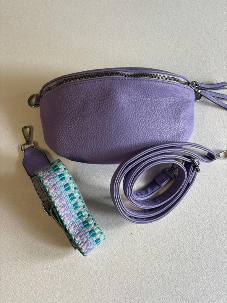 Paars / lila crossbody, Ophalen of Verzenden, Zo goed als nieuw, Paars, Schoudertasje