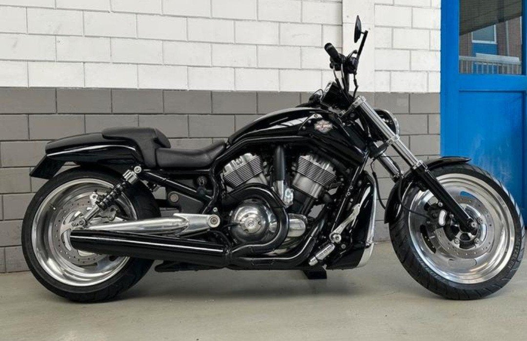Harley-Davidson VRSCB V-Rod Muscle look, 2 cilinders, 1130 cc, Particulier, Meer dan 35 kW