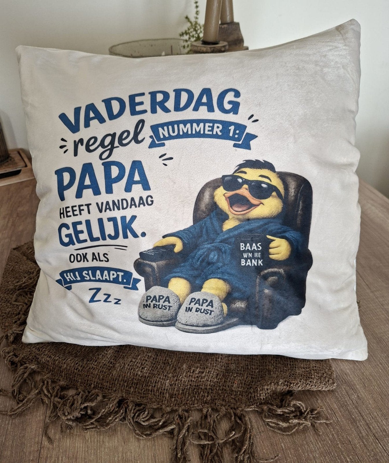 Vaderdag Kussen 'Papa heeft vandaag gelijk', Ophalen of Verzenden, Nieuw, Wit, Vierkant